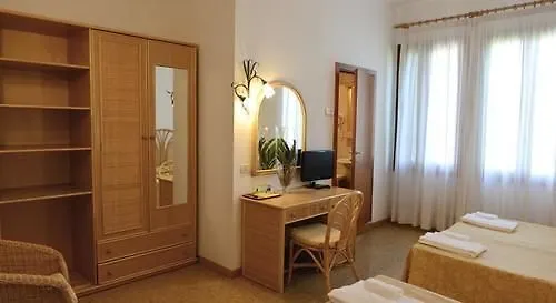 Hotel Villa Orio E Beatrice Lido di Venezia